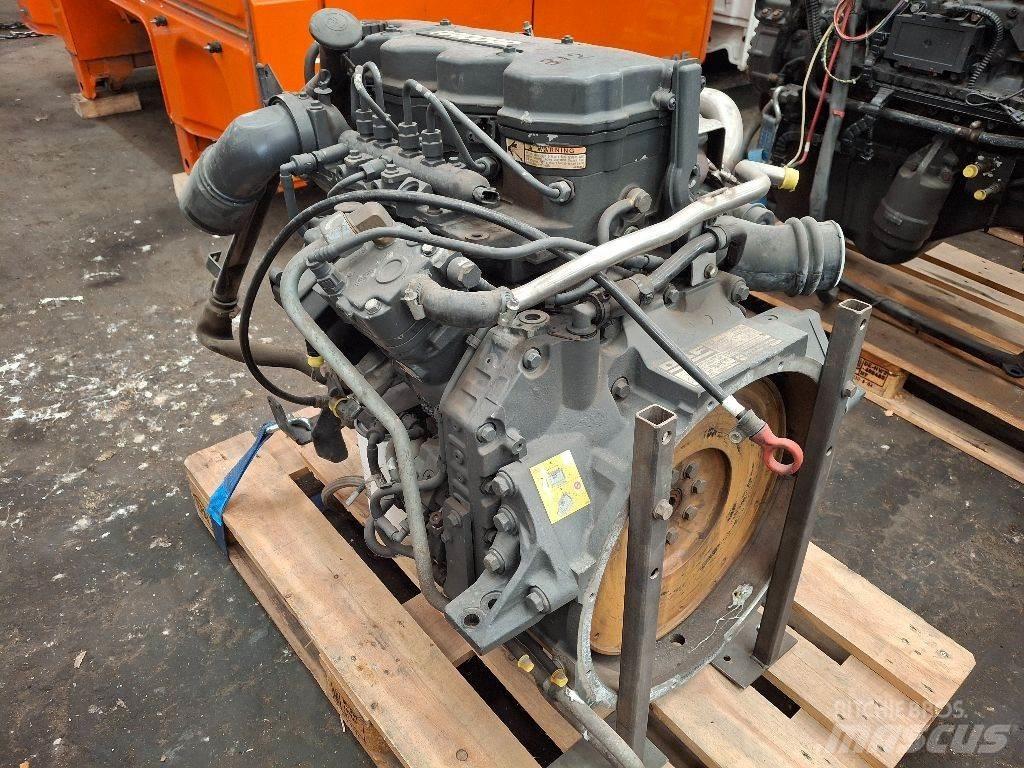DAF FR118S1 Varikliai