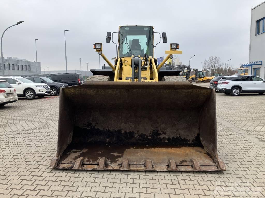 Komatsu WA 420 Naudoti ratiniai krautuvai