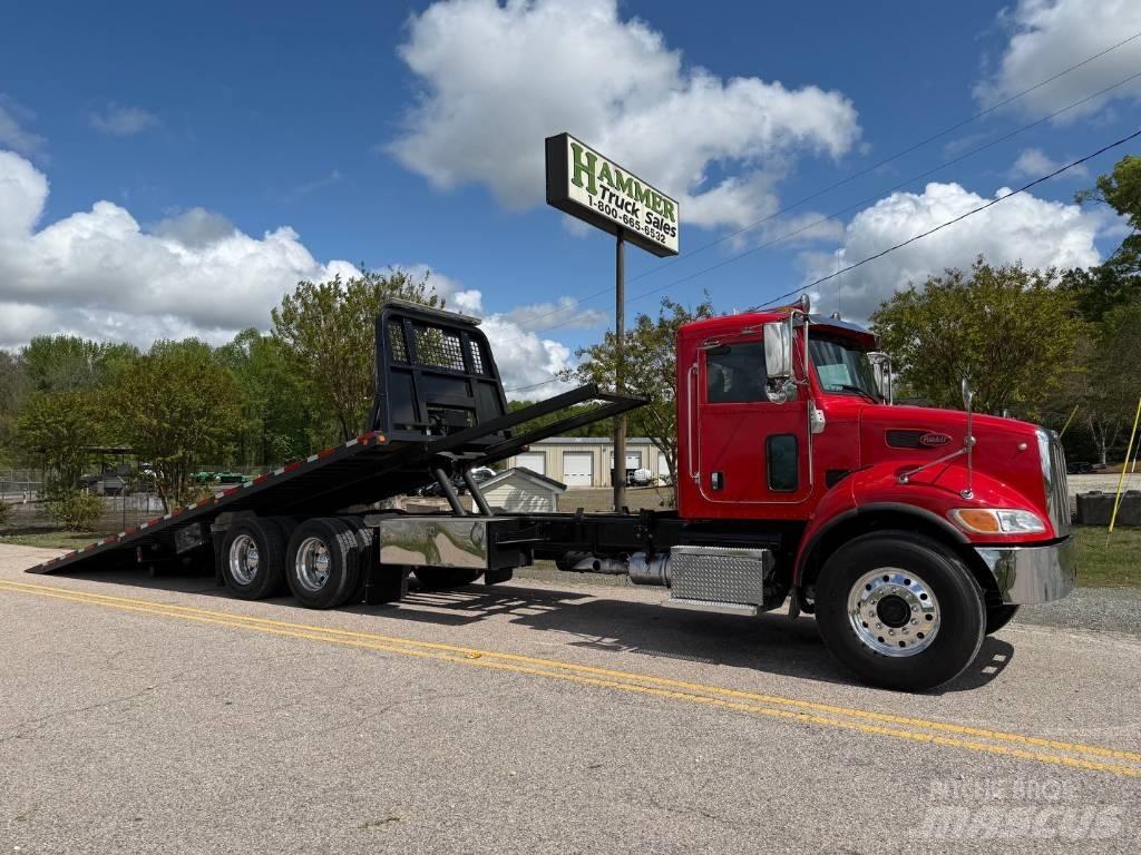 Peterbilt 348 Pagalbos kelyje automobiliai
