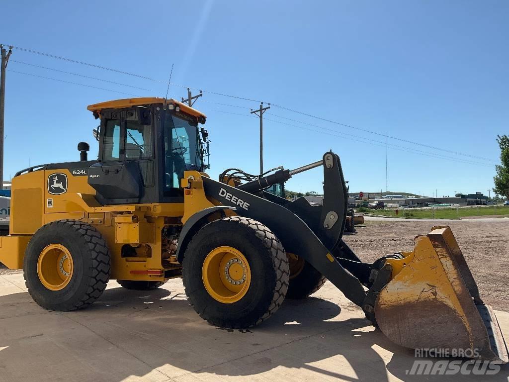 John Deere 624L Naudoti ratiniai krautuvai