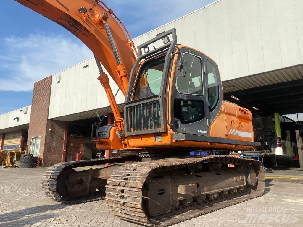 Doosan DX 180 LC Vikšriniai ekskavatoriai