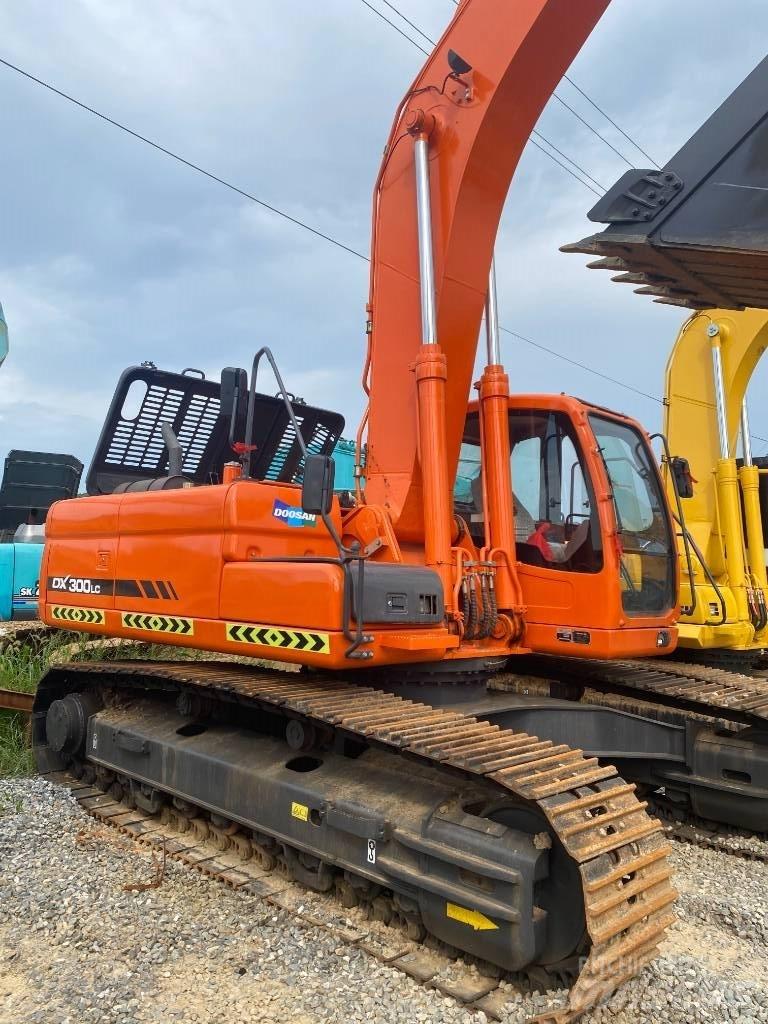 Doosan DX 300 LC Vikšriniai ekskavatoriai