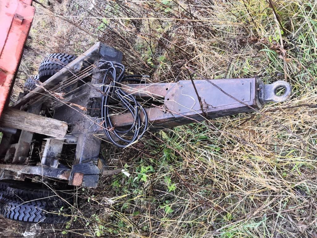 Teko 12 T Savivartės priekabos