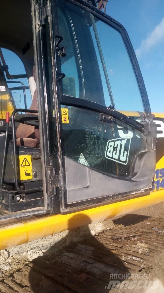 JCB JS 220 LC Vikšriniai ekskavatoriai