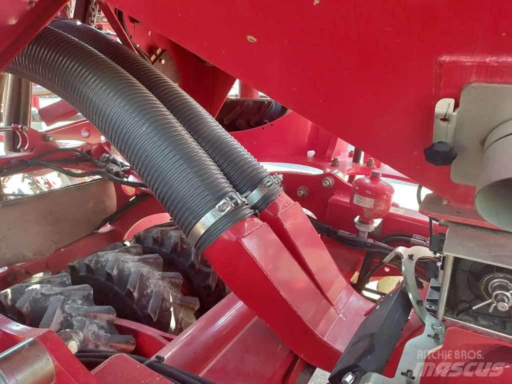 Horsch Pronto 8 DC Sėjimo technika
