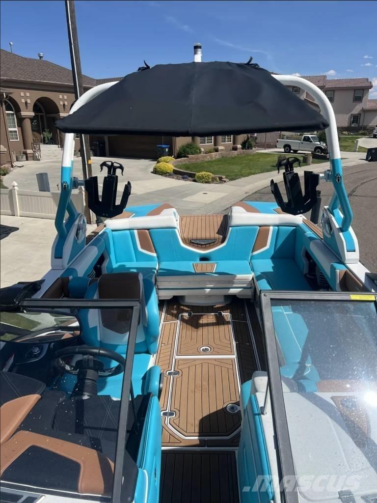  Nautique G23 Darbiniai laivai / baržos ir pantonai