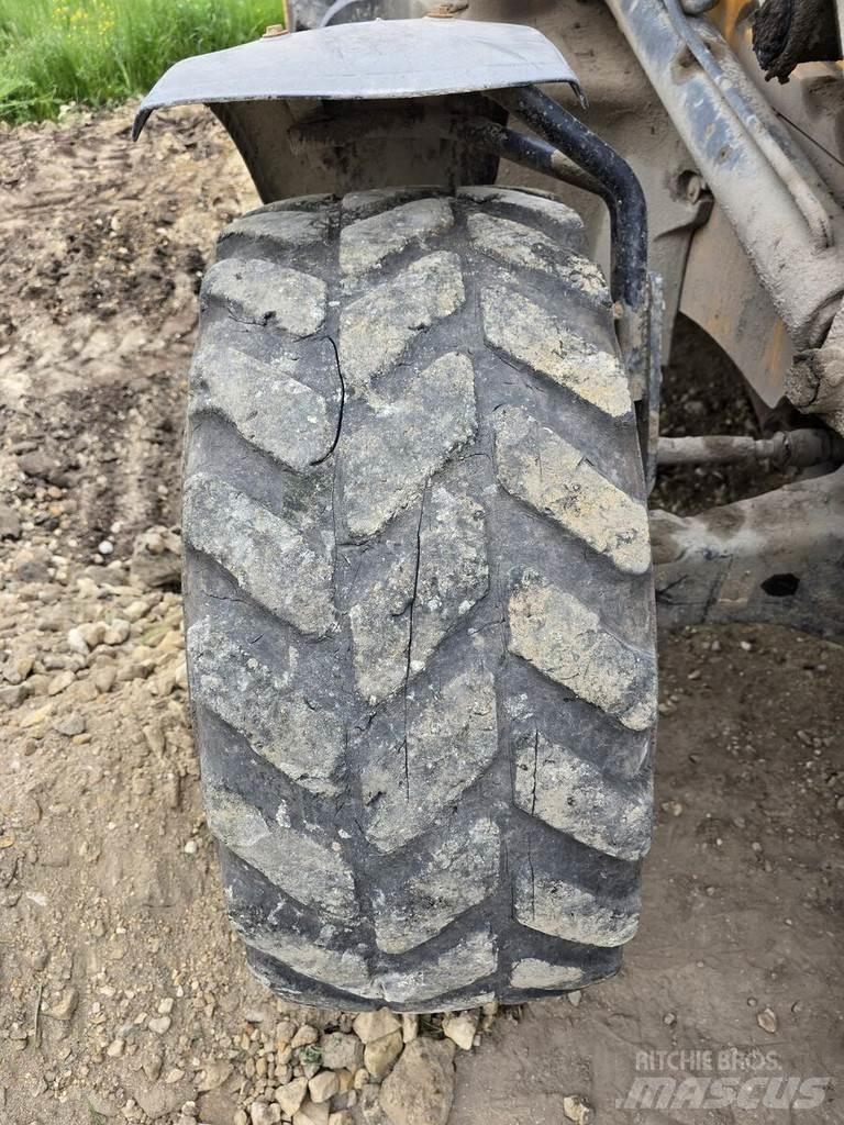 JCB 3CX Ekskavatoriniai krautuvai