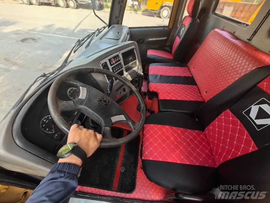 XCMG QY50KA Visureigiai kranai