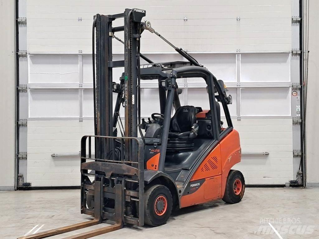 Linde H25T-02 LPG (dujiniai) krautuvai