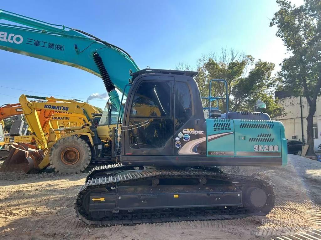 Kobelco SK 200-8 Vikšriniai ekskavatoriai