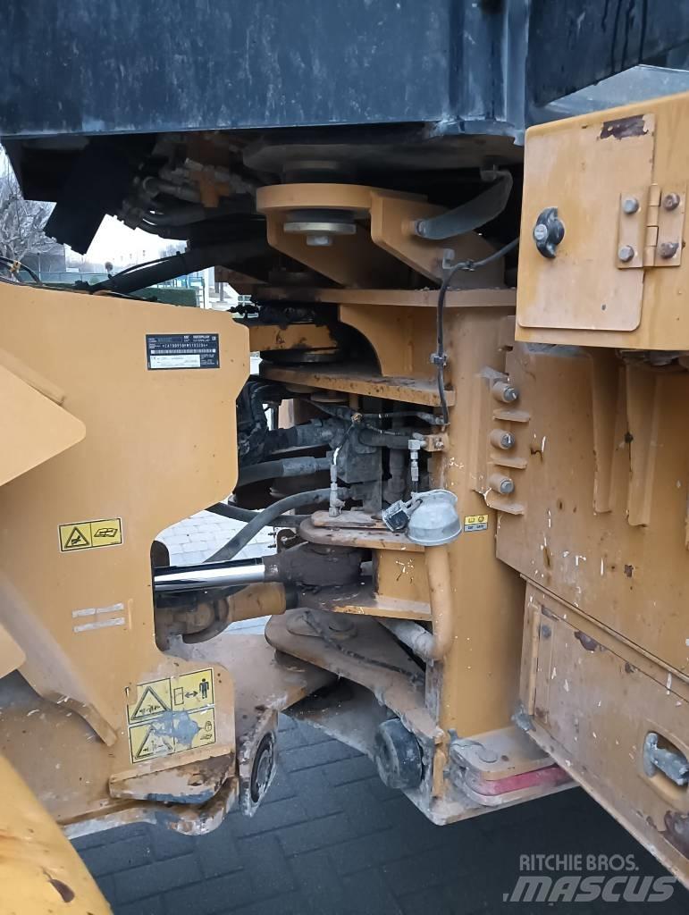 CAT 950GC Naudoti ratiniai krautuvai