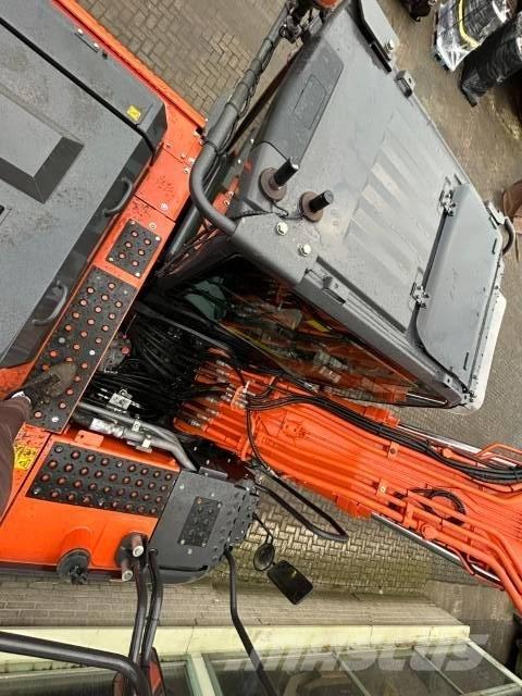 Hitachi ZX 170 W-6 Ratiniai ekskavatoriai