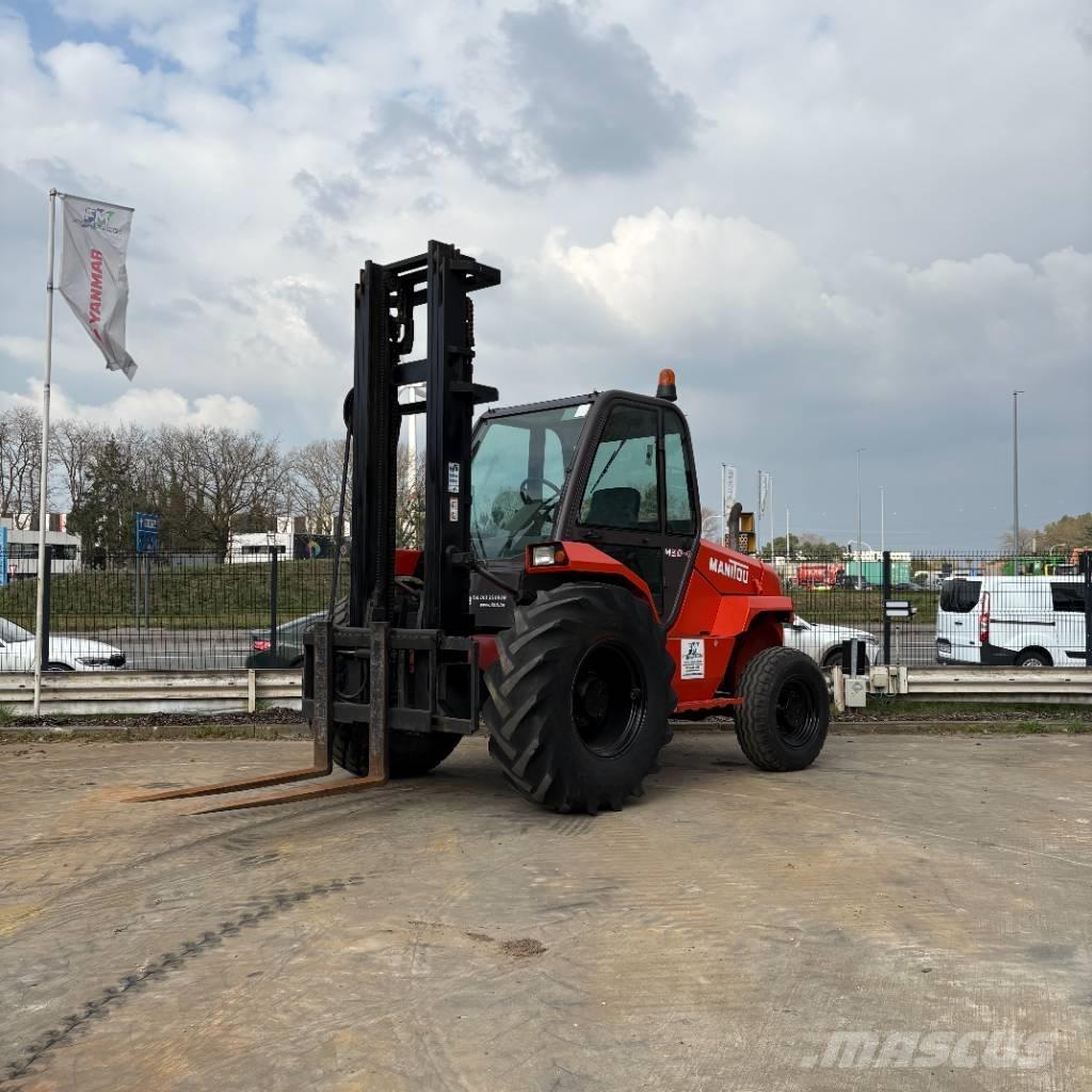 Manitou M 30.4 Visureigiai krautuvai