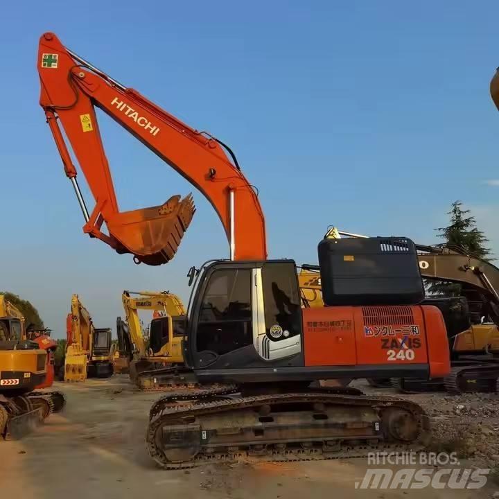 Hitachi ZX240 Vikšriniai ekskavatoriai
