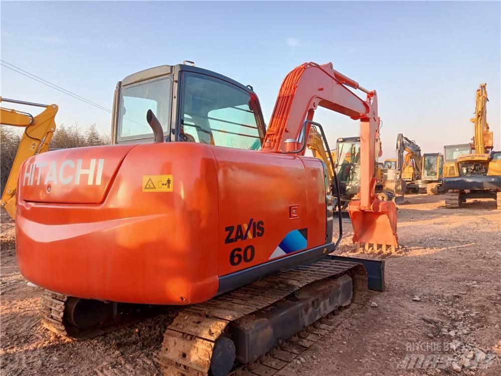 Hitachi ZX 60 Mini ekskavatoriai < 7 t