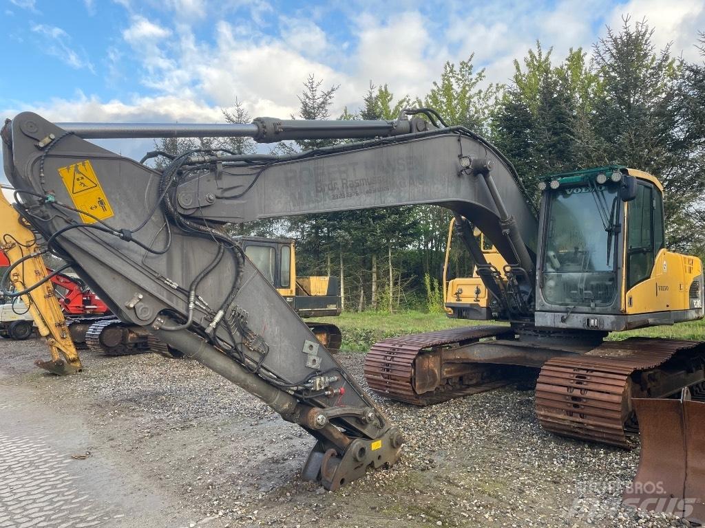 Volvo EC210C Vikšriniai ekskavatoriai