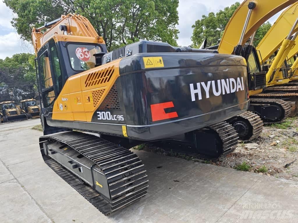 Hyundai 330LC-9S Vikšriniai ekskavatoriai