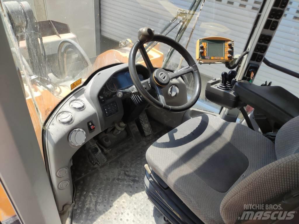 Volvo L 150 H Naudoti ratiniai krautuvai