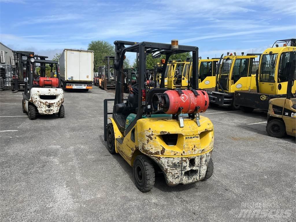 Komatsu FG25HT-16R LPG (dujiniai) krautuvai
