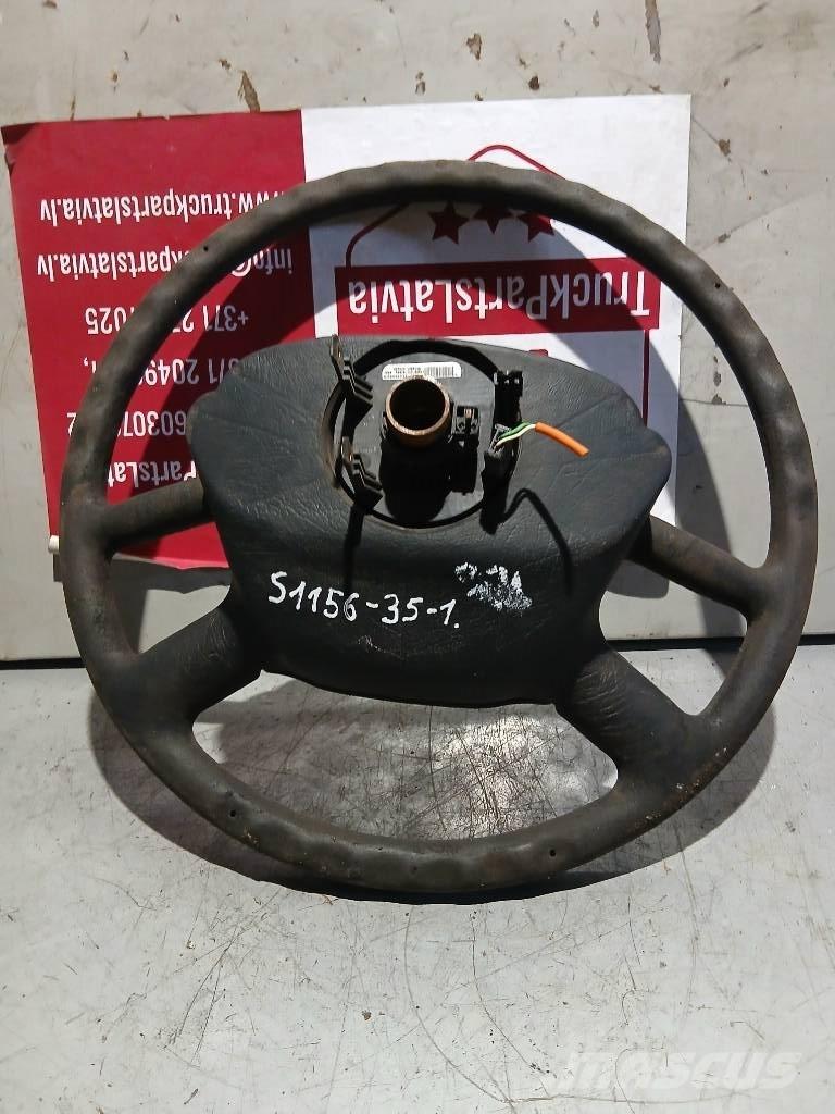 Scania 144    1327026 Kabinos ir salonai