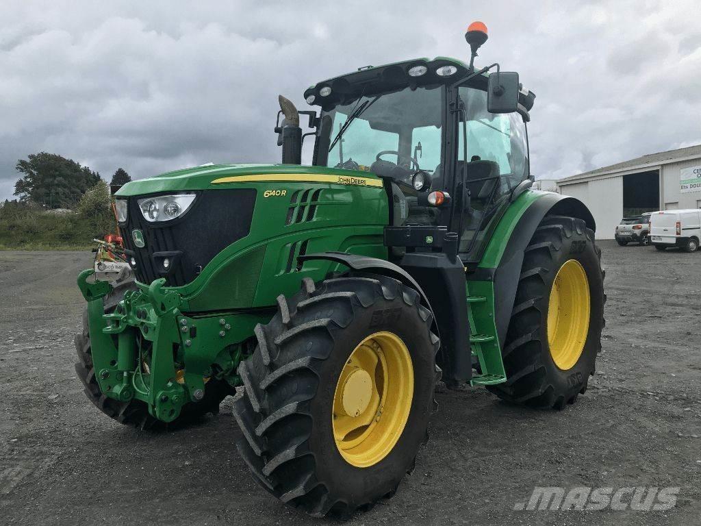 John Deere 6140 R Traktoriai