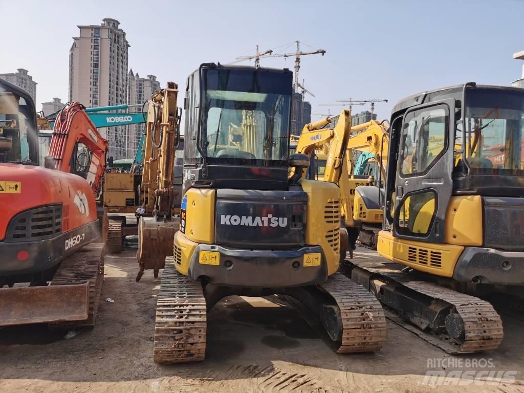 Komatsu PC50 Vikšriniai ekskavatoriai