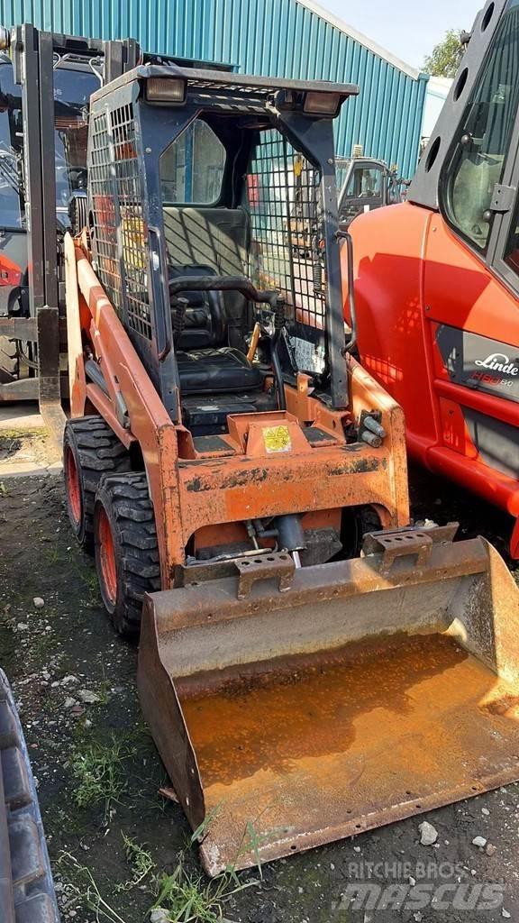Bobcat S70 Krautuvai su šoniniu pasukimu