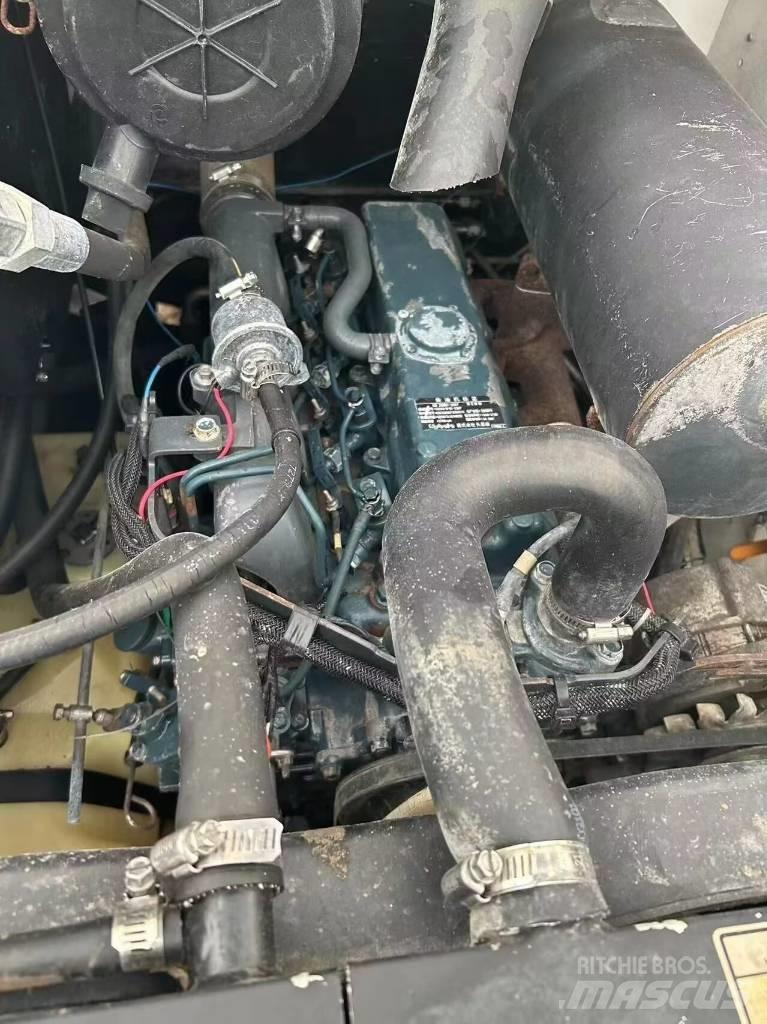 Bobcat S 16 Krautuvai su šoniniu pasukimu
