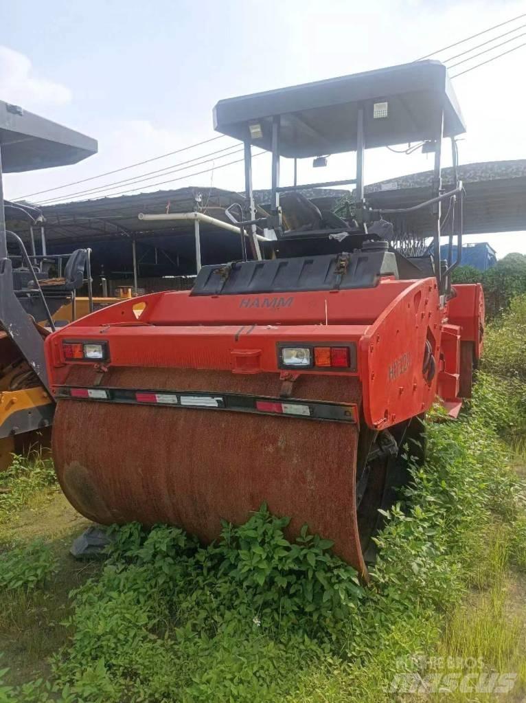  悍马  Hamm  HD120 Porinių būgnų volai