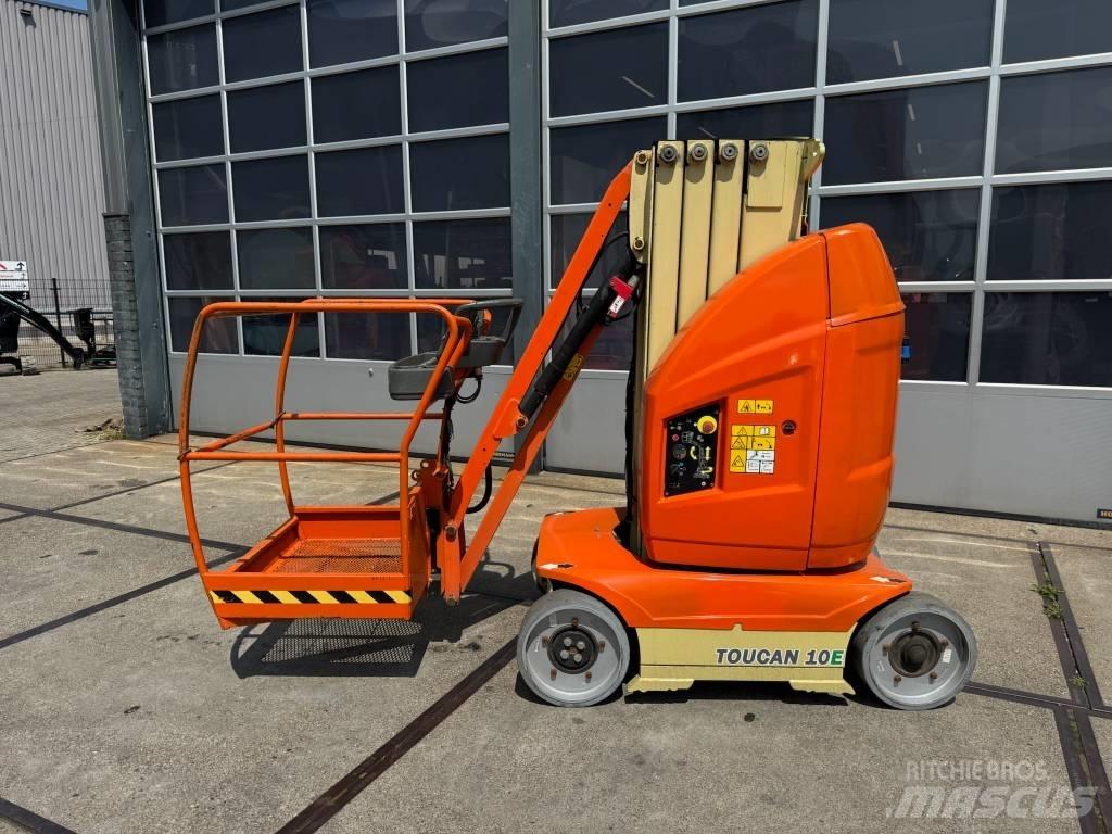 JLG Toucan 10 E Vertikalūs stiebiniai keltuvai