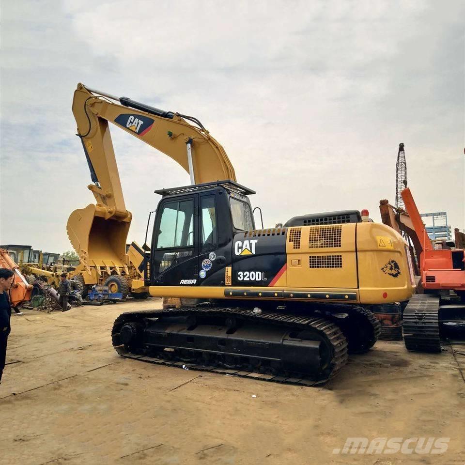 CAT 320D Vikšriniai ekskavatoriai