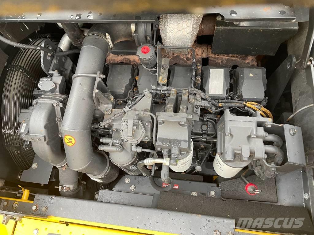 Komatsu PC 400-8 Vikšriniai ekskavatoriai