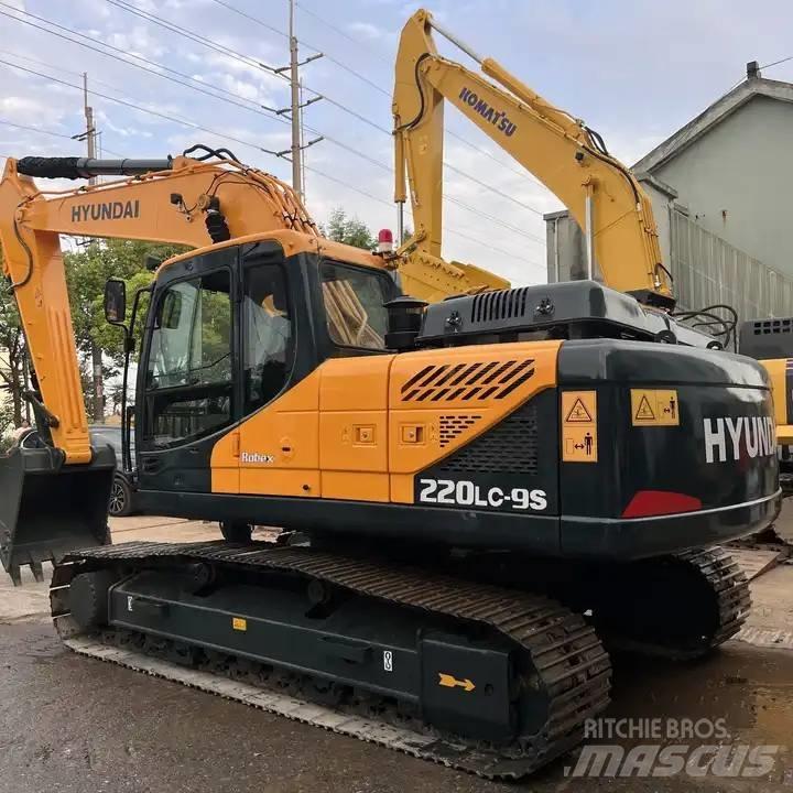 Hyundai 220LC-9s Vikšriniai ekskavatoriai