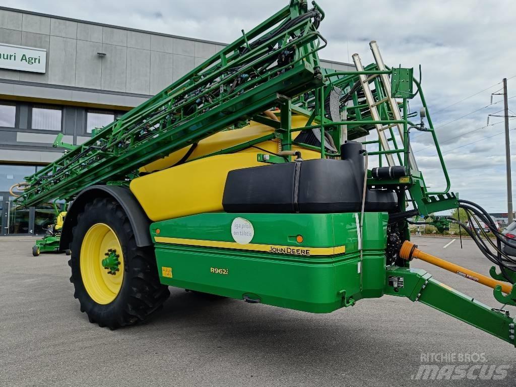 John Deere R 962 i Prikabinami purkštuvai