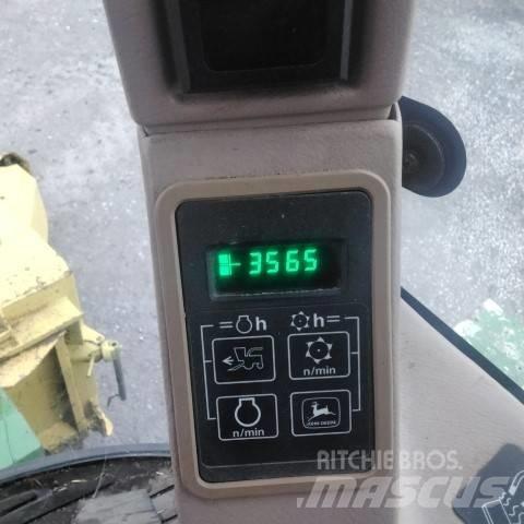 John Deere 6610 Pašarų ruošimo technika