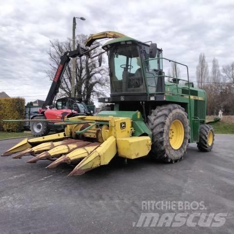 John Deere 6610 Pašarų ruošimo technika