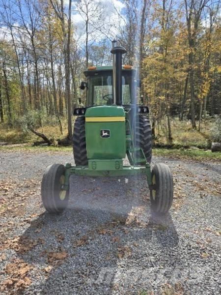 John Deere 4430 Traktoriai