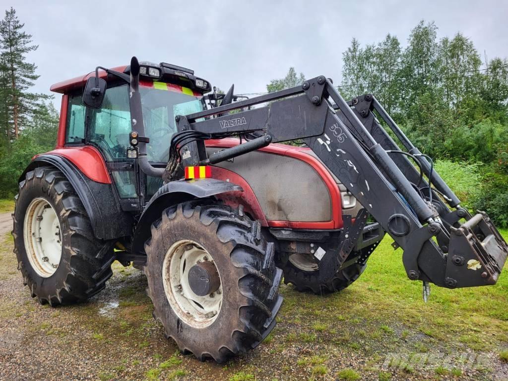 Valtra T 170 Traktoriai