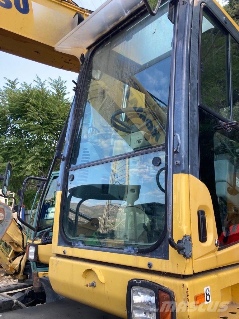 Komatsu PW 140-7 Ratiniai ekskavatoriai