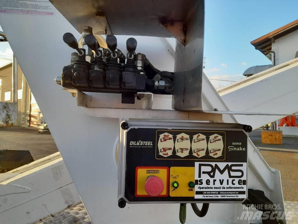 Oil & Steel 189 Ant vilkikų montuojamos kėlimo platformos