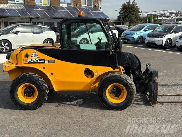 JCB 520-40 Teleskopiniai krautuvai