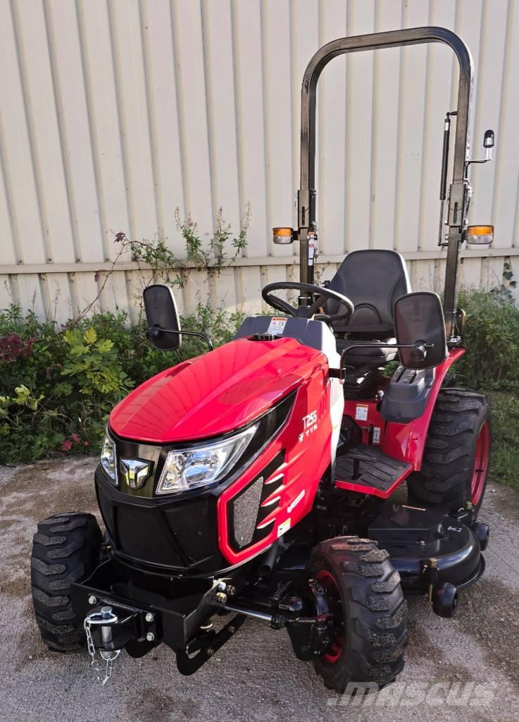 TYM TYM T255 Sodo traktoriukai-vejapjovės