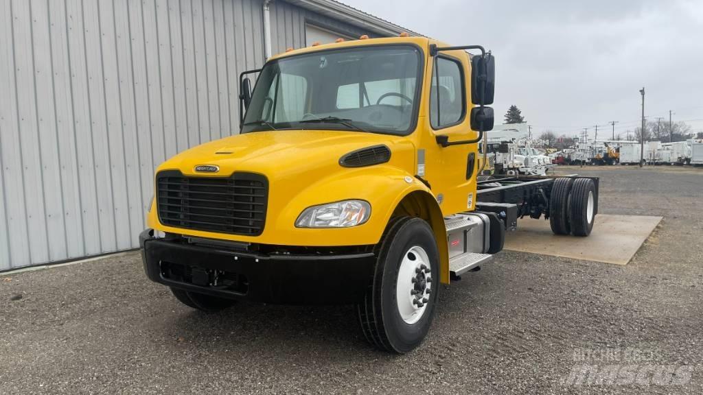 Freightliner M2 Važiuoklė su kabina