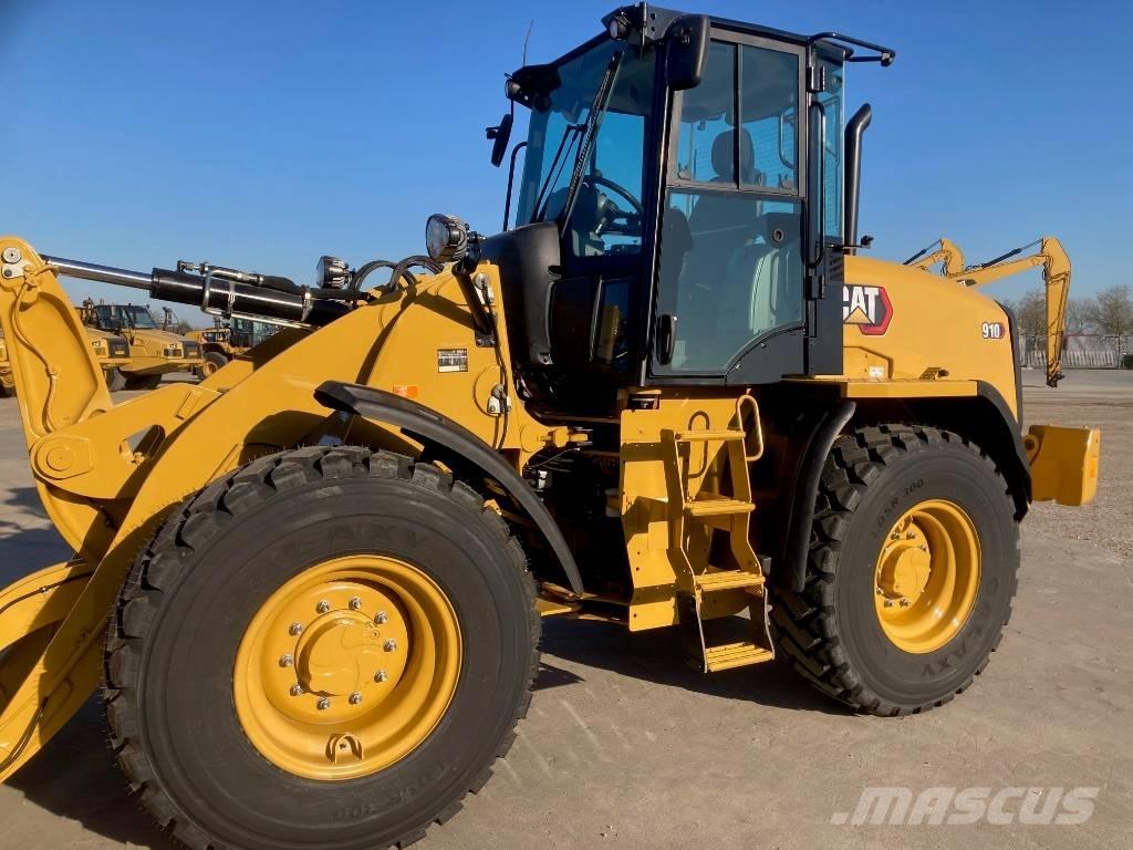 CAT 910 Naudoti ratiniai krautuvai