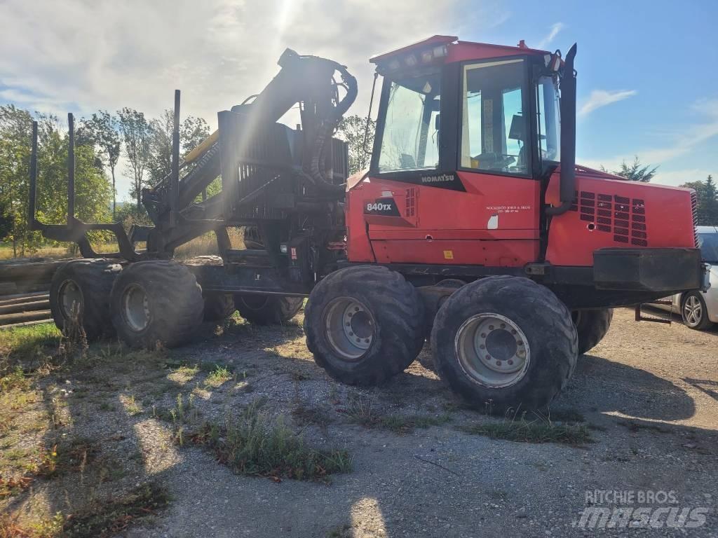Komatsu 840 TX Naudoti miškovežiai (Forvarderiai)