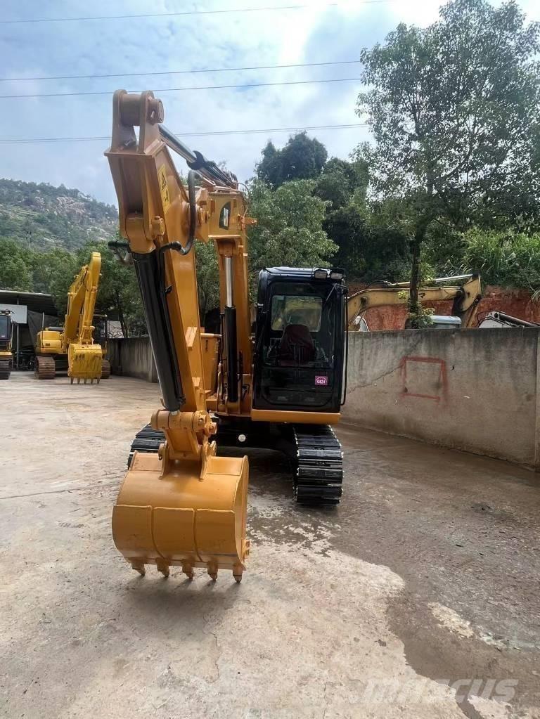 CAT 307 D Vikšriniai ekskavatoriai