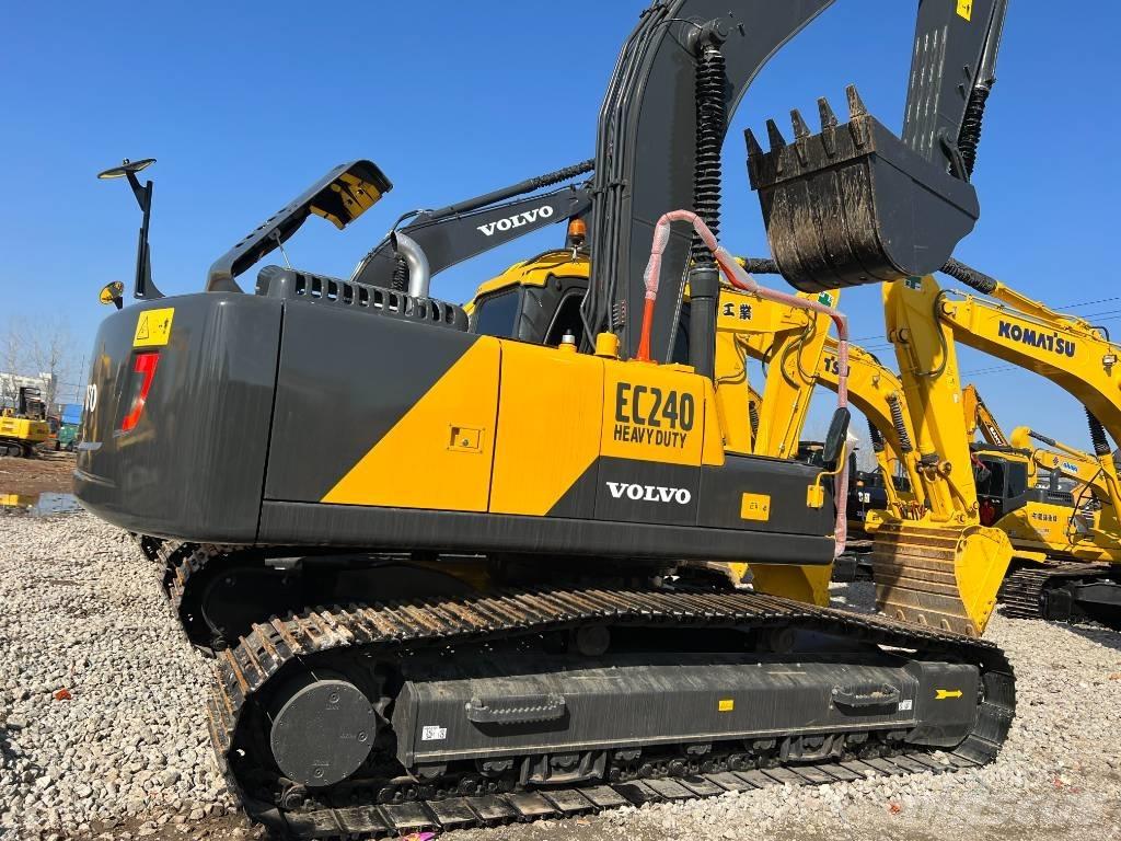 Volvo EC240DL Vikšriniai ekskavatoriai