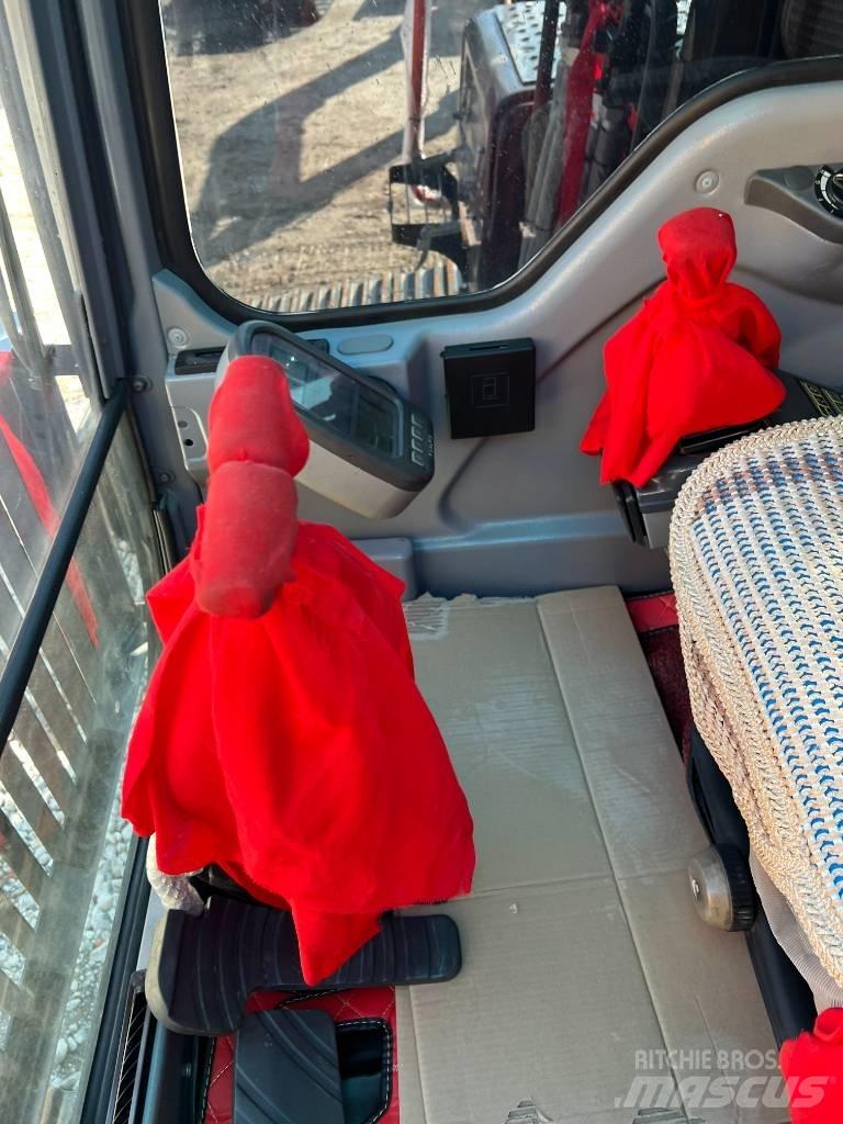 Volvo EC240DL Vikšriniai ekskavatoriai