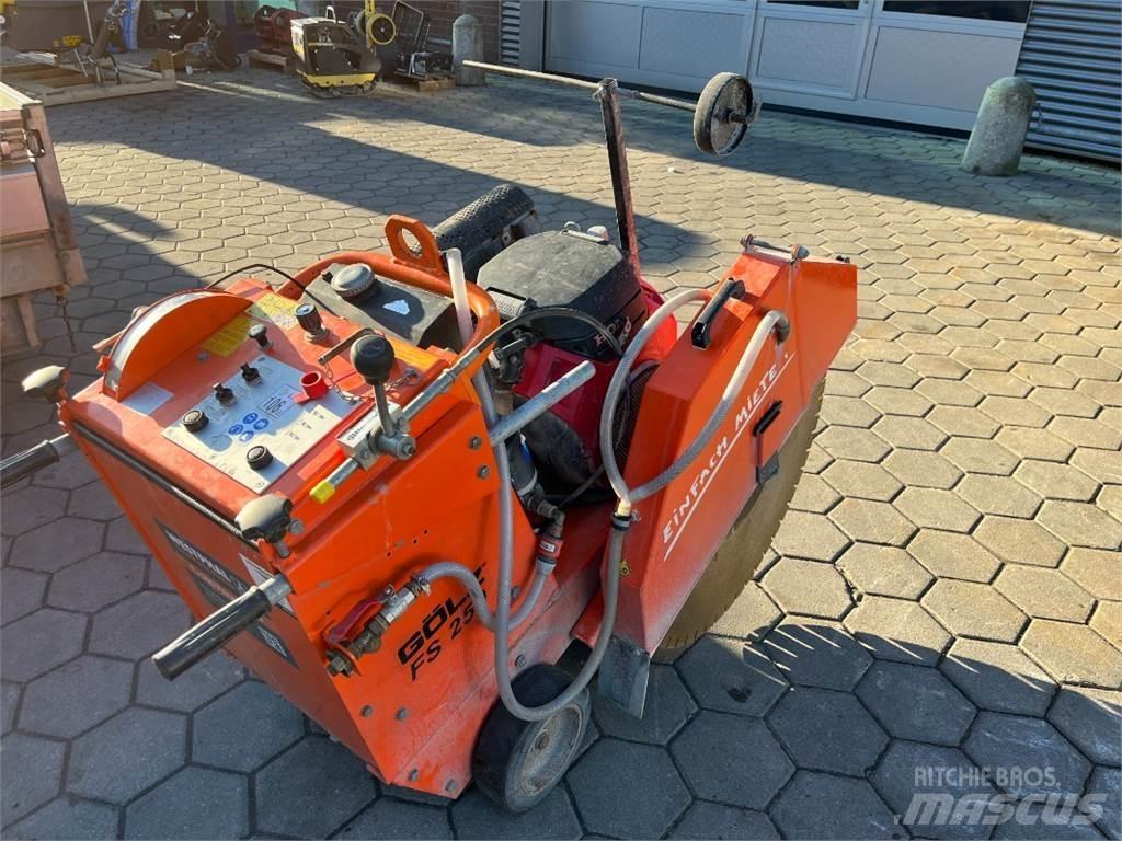  FS250B Statyba - Kita