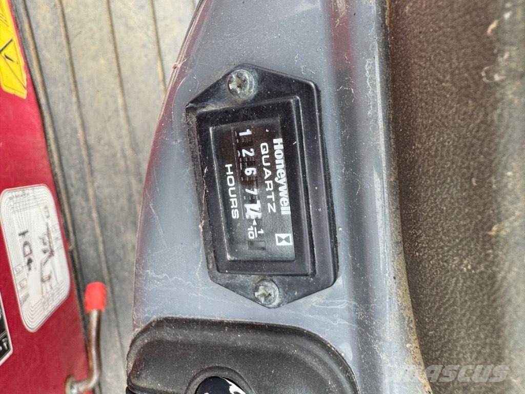 Yanmar SV08 (1D879) Mini ekskavatoriai < 7 t